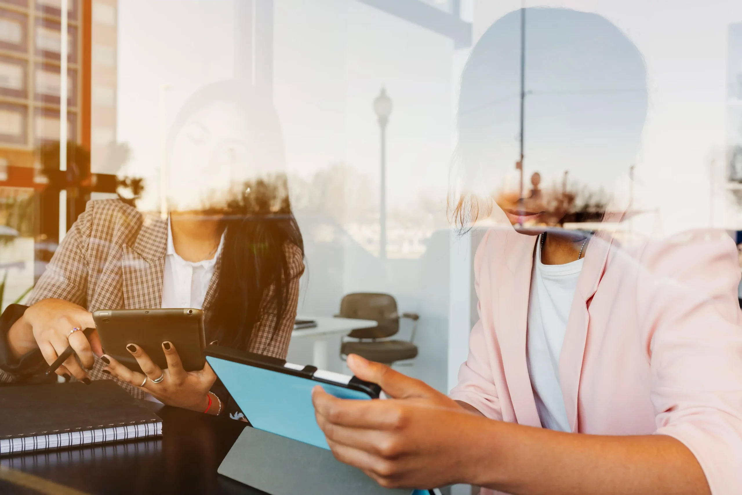 Expérience collaborateur et IA du self-service au smart service